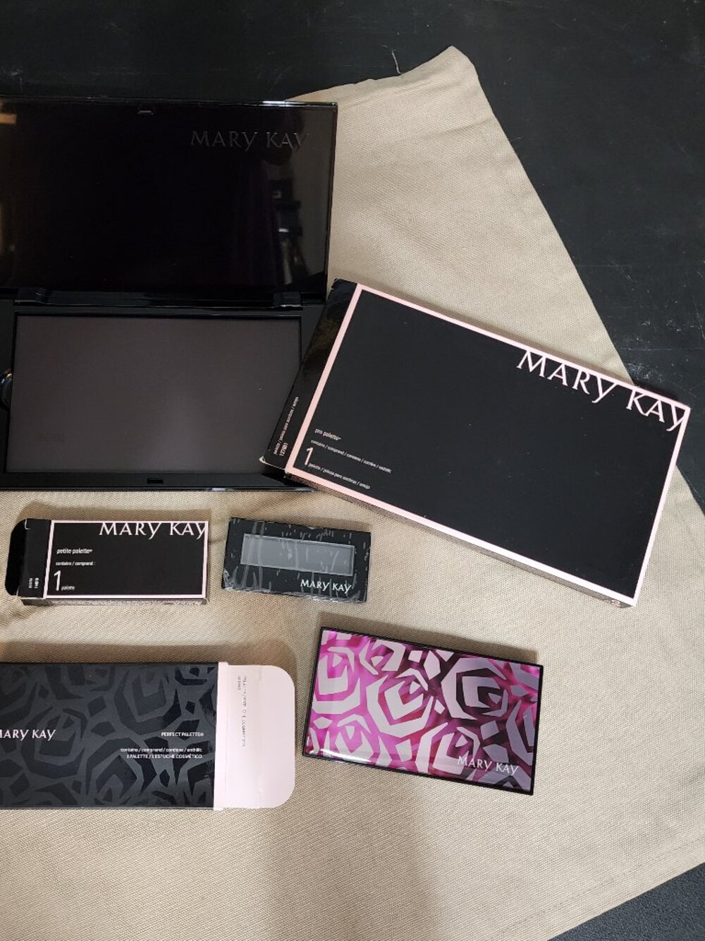 Mary Kay Palette Bundle (Unfilled)  NWT